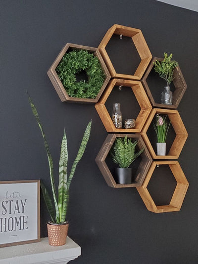 مجموعة رفوف جدارية سداسية